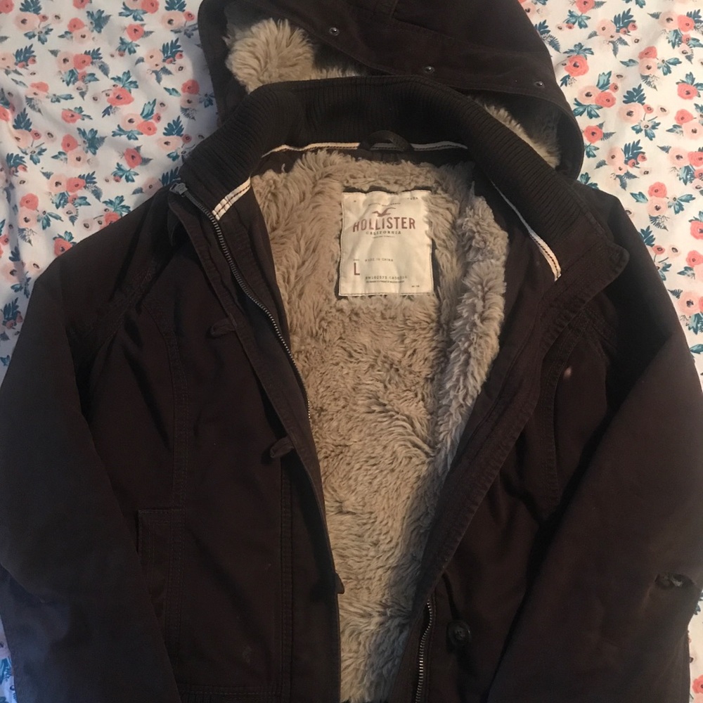 ♻️ Hollister coat